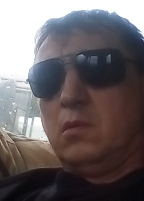 Андрей, 48, Россия, Радужный (Югра)