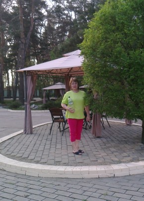 Анна, 65, Україна, Дніпро
