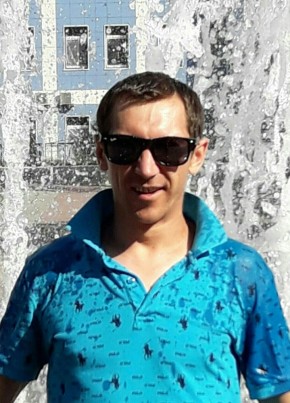 Aleksandr, 32, Russia, Vilino