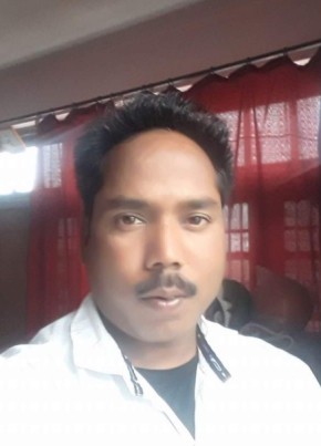 Om Prakash, 41, India, Kulu