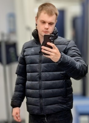 Иван из Красноярска 23 года