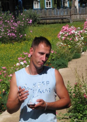 Максим, 42, Россия, Урень