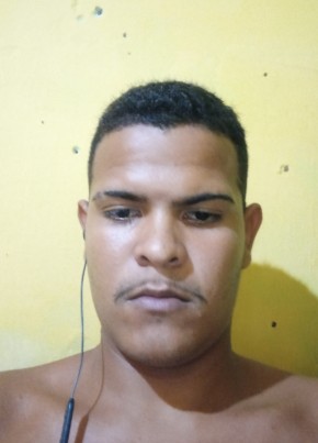Lucas, 21, República Federativa do Brasil, Recife