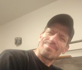Lee, 57, West Coon Rapids