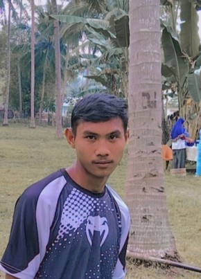 Rafikishak, 20, Indonesia, Gorontalo