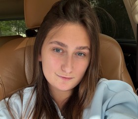 Aleksandra, 19, Dubai