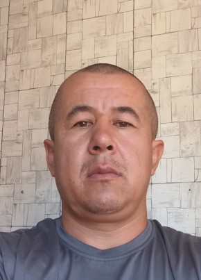 Жамшид Акбаров из Некрасовки 35 лет