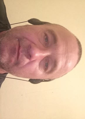Ruslan, 48, Latvia, Riga