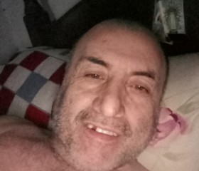 Rubén Gomez, 50, Buenos Aires