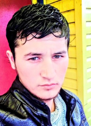 Абдумалик Рахмон, 24, Россия, Спирово