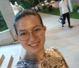 Maral Atayeva, 23, Ashgabat