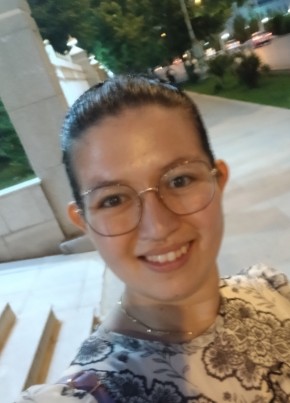 Maral Atayeva из Aşgabat 23 года