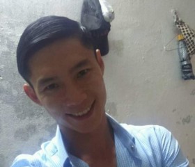 Hùng, 38, Lao Cai