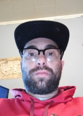 Ryan, 32, United States of America, Johnson City (State of Tennessee)