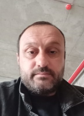 Shota из თბილისი 44 года