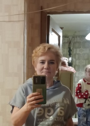 Ольга, 53, Россия, Саратов