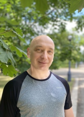 Tomasz из Славянск На Кубани 53 года