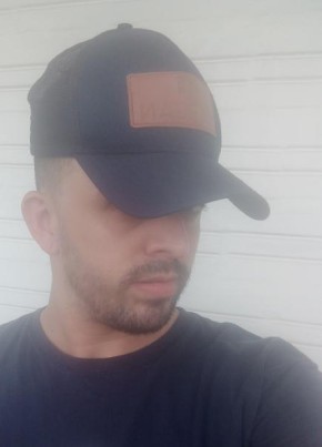 Alessandro из Porto Alegre 30 лет