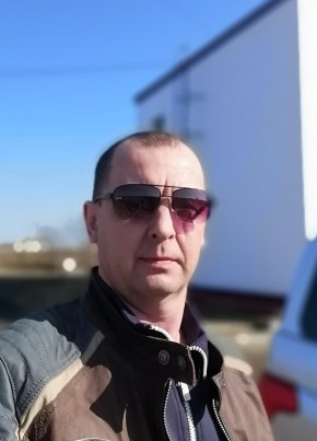 Дмитрий, 50, Россия, Томари