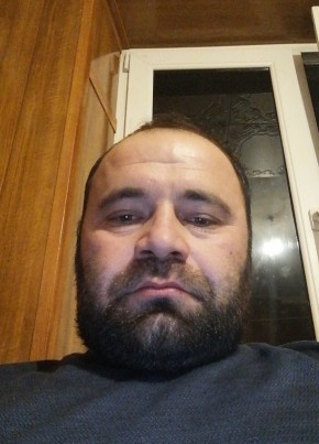 Рома, 39, Россия, Усть-Джегута