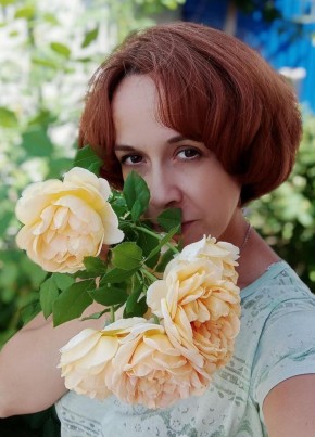 Иринка, 40, Россия, Воронеж