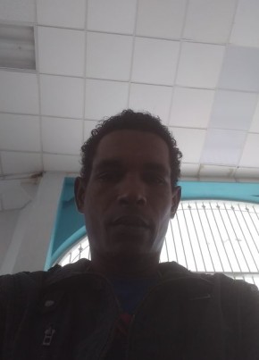 Luis, 35, República de Santo Domingo, San Francisco de Macorís