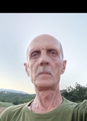 Александр из Малого Маяка 62 года