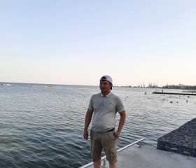 Ervin Khasakov, 31, Skhodnya