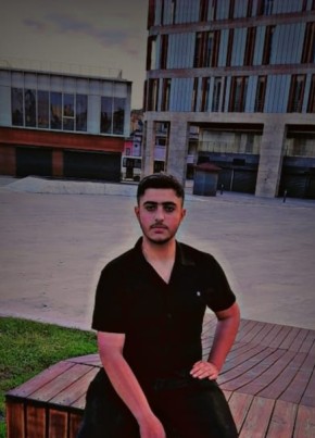 osman, 19, Türkiye Cumhuriyeti, Adana