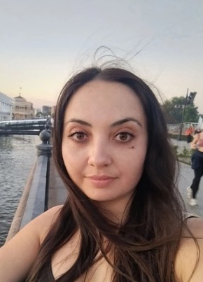 Оксана из Астрахани 36 лет