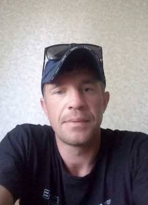 Руслан из Подольска 36 лет