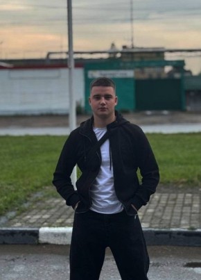 Дмитрий из Видное 22 года