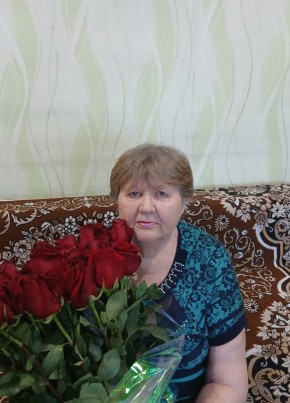 Анастасия из Ленинск-Кузнецкия 74 года