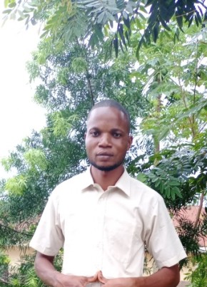 Onema, 33, République démocratique du Congo, Kindu