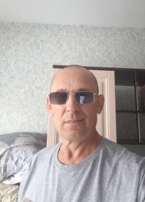 Сергей из Новосибирска 49 лет
