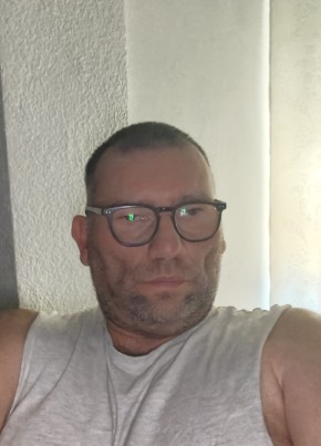 Luis из Elda 55 лет