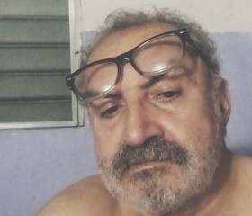 Carlos, 69, Arecibo
