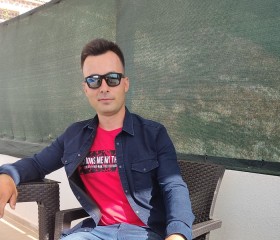 Osman Güçlü, 27 лет, İzmir