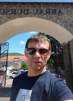 Иван, 41, Россия, Геленджик