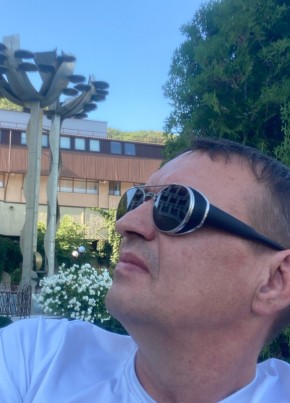 Роберт, 41, Россия, Пугачев
