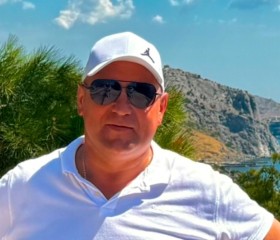 Sergey, 50, Moscow