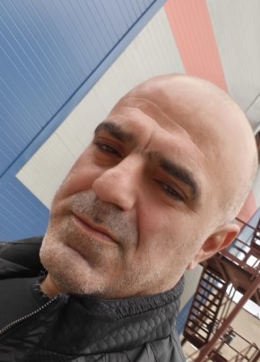 Эмин