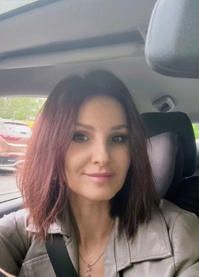 Yuliya, 43, Russia, Saint Petersburg