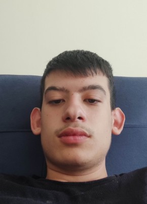 İbrahim Çekici из Gaziantep 20 лет