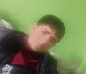 Emere, 21, Karacabey