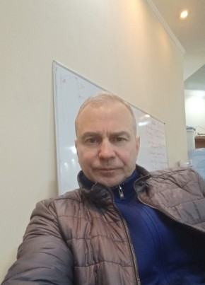 Виталий из Омска 50 лет