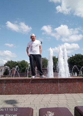 Саша, 38, Россия, Нальчик