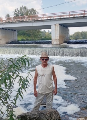 Сергей из Бердска 64 года