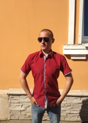Павел, 30, Россия, Москва