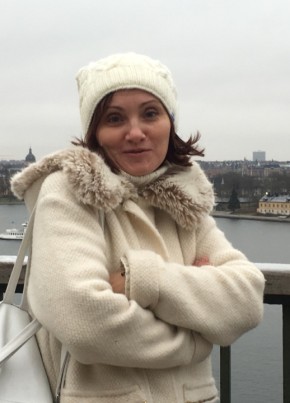 Юлия, 50, Россия, Гатчина